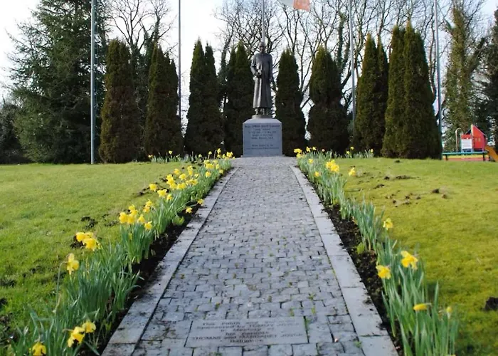 Tranquil Haven Mansion * 로스코먼