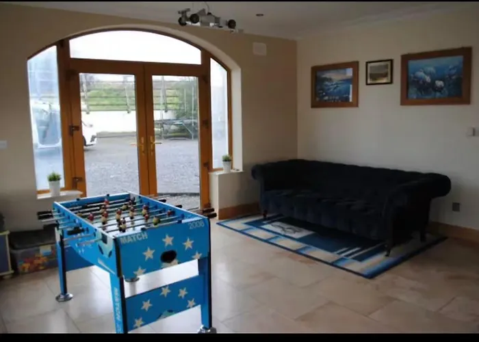 Tranquil Haven Mansion 로스코먼